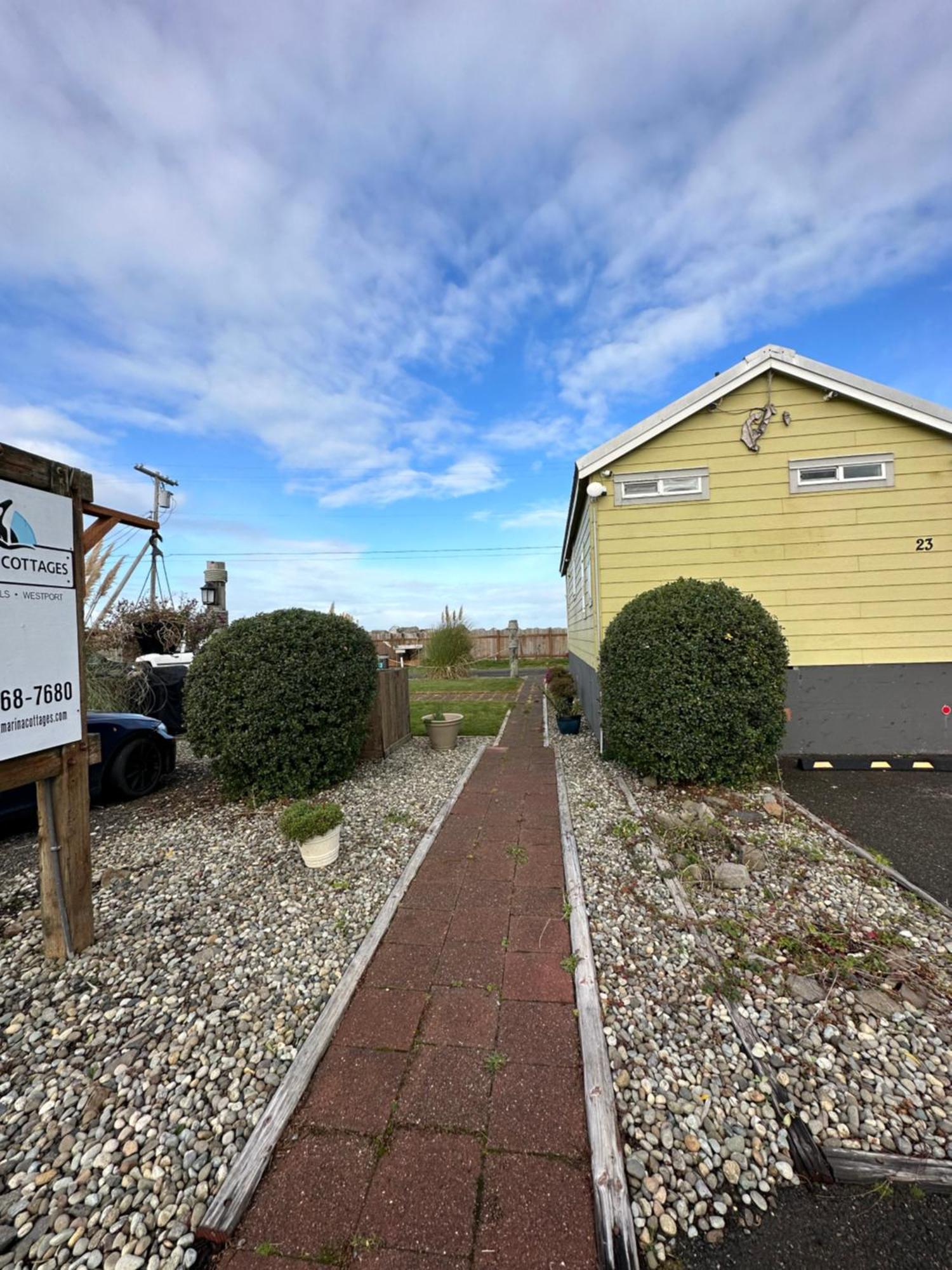 Westport Marina Cottages ภายนอก รูปภาพ
