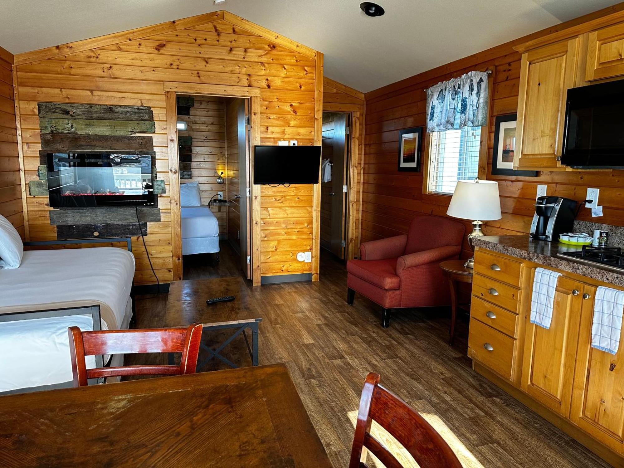 Westport Marina Cottages ภายนอก รูปภาพ