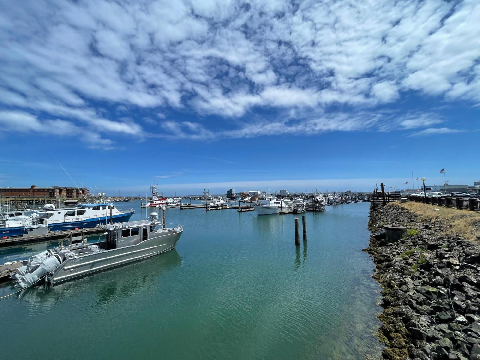 Westport Marina Cottages ภายนอก รูปภาพ